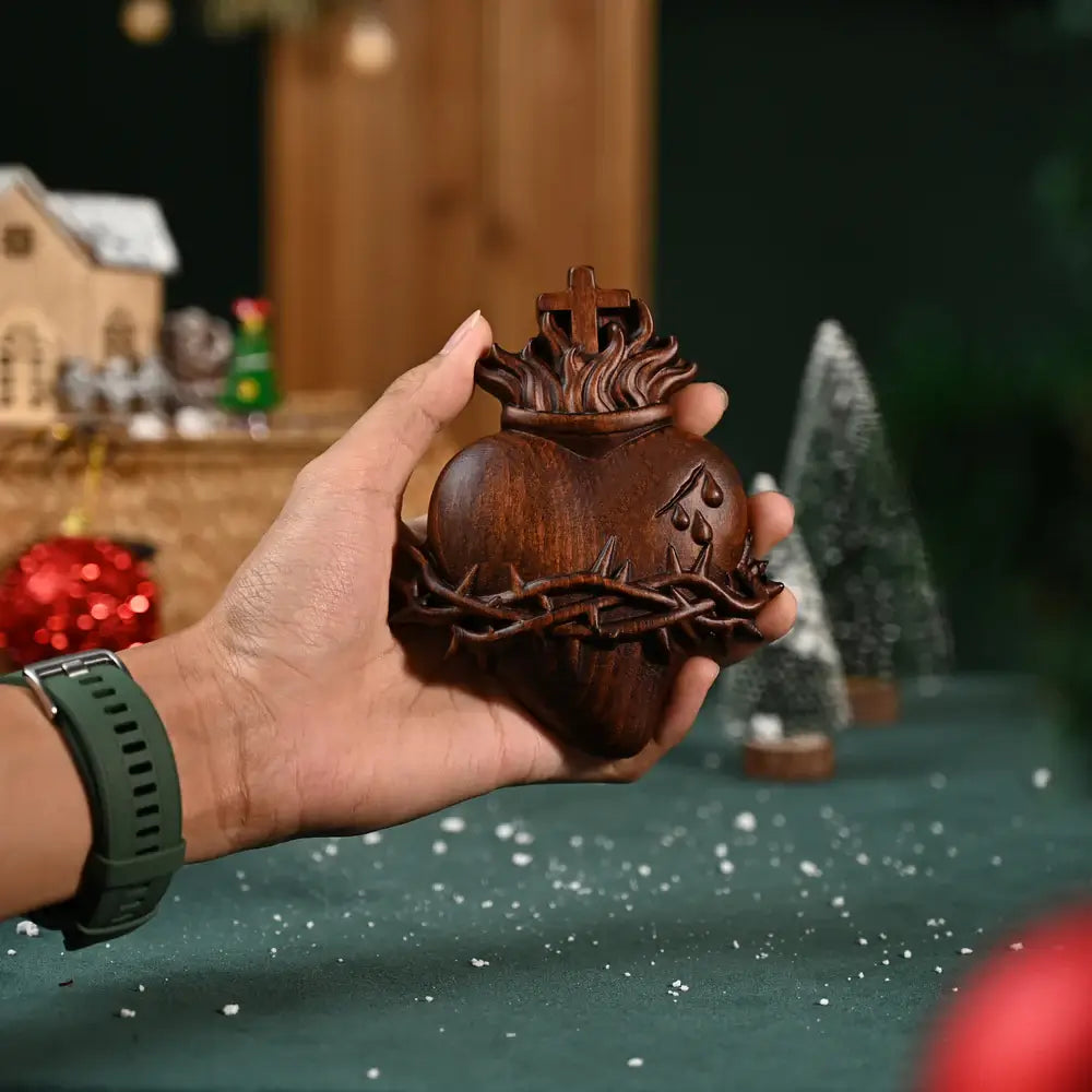 Sagrado Coração de Jesus em Madeira - Sagrado Tesouro