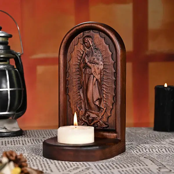Castiçal de Madeira Nossa Senhora de Guadalupe - Sagrado tesouro