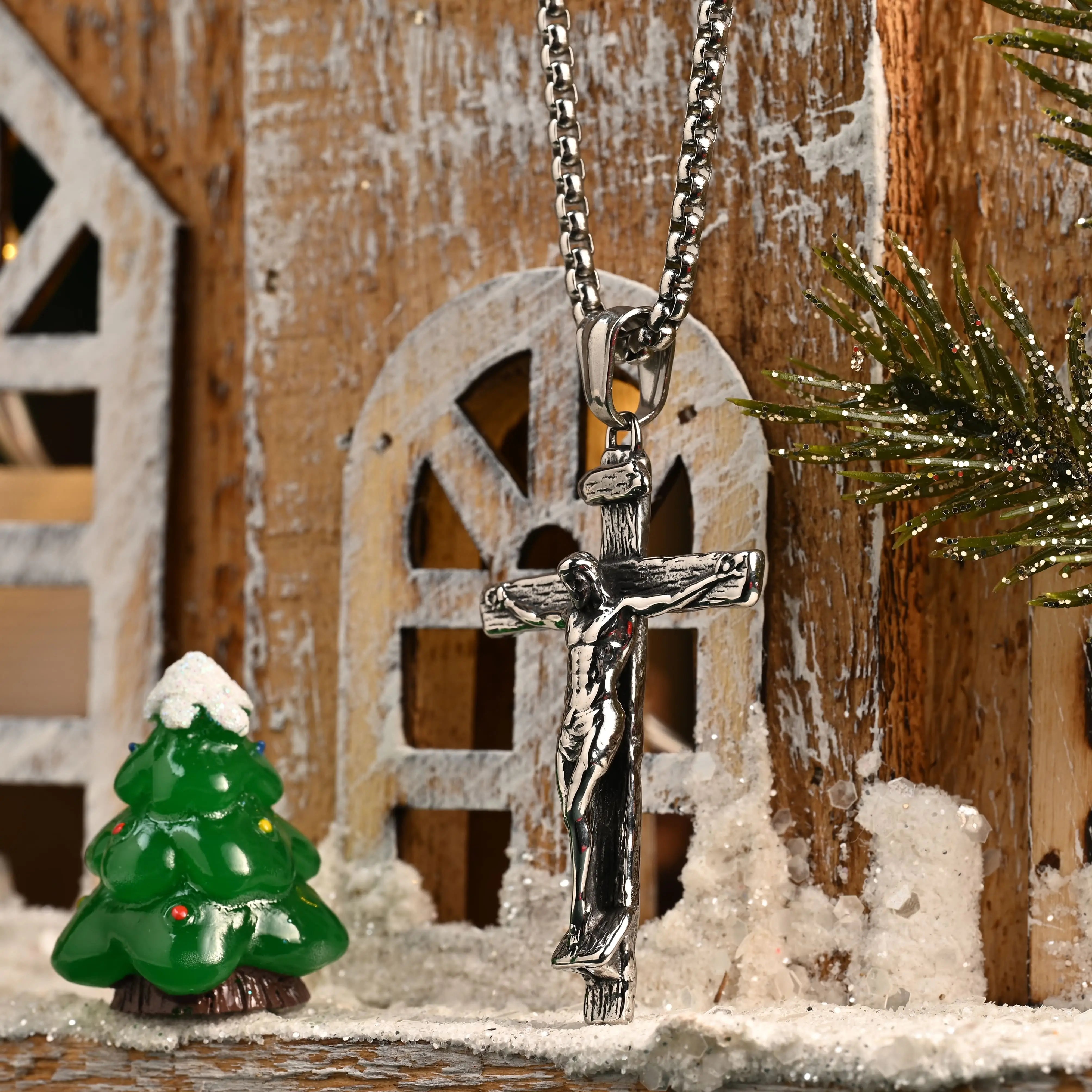 Colar Crucifixo Jesus Cristo - A Crucificação - Sagrado Tesouro