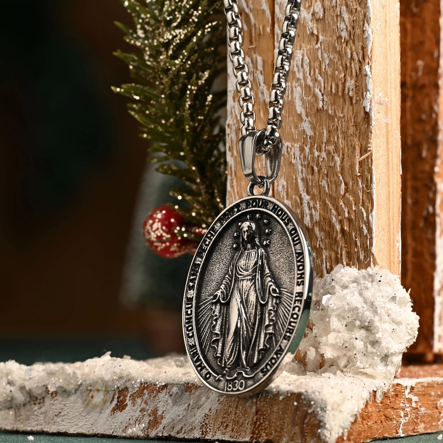 Colar Medalha Milagrosa Nossa Senhora das Graças - Sagrado Tesouro