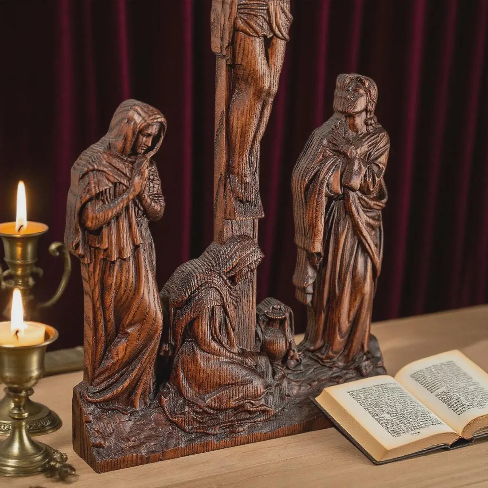 Crucifixo de Madeira - Sagrado Tesouro