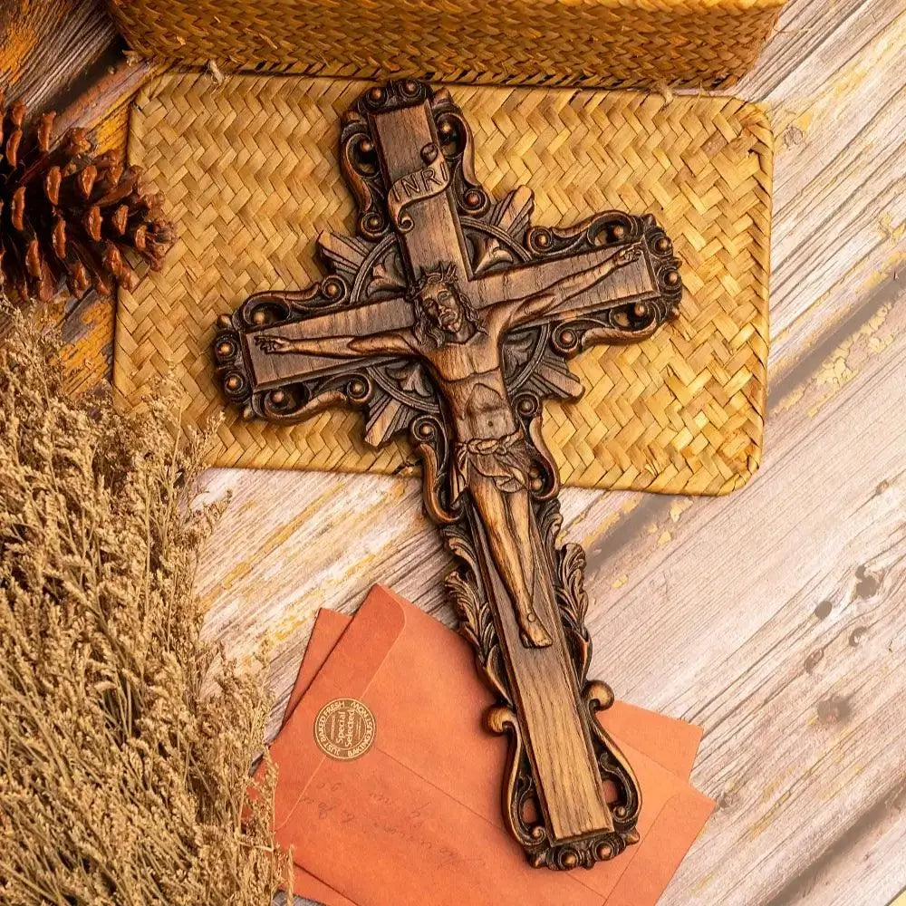 Crucifixo de Madeira Jesus Cristo - Sagrado TEsouro