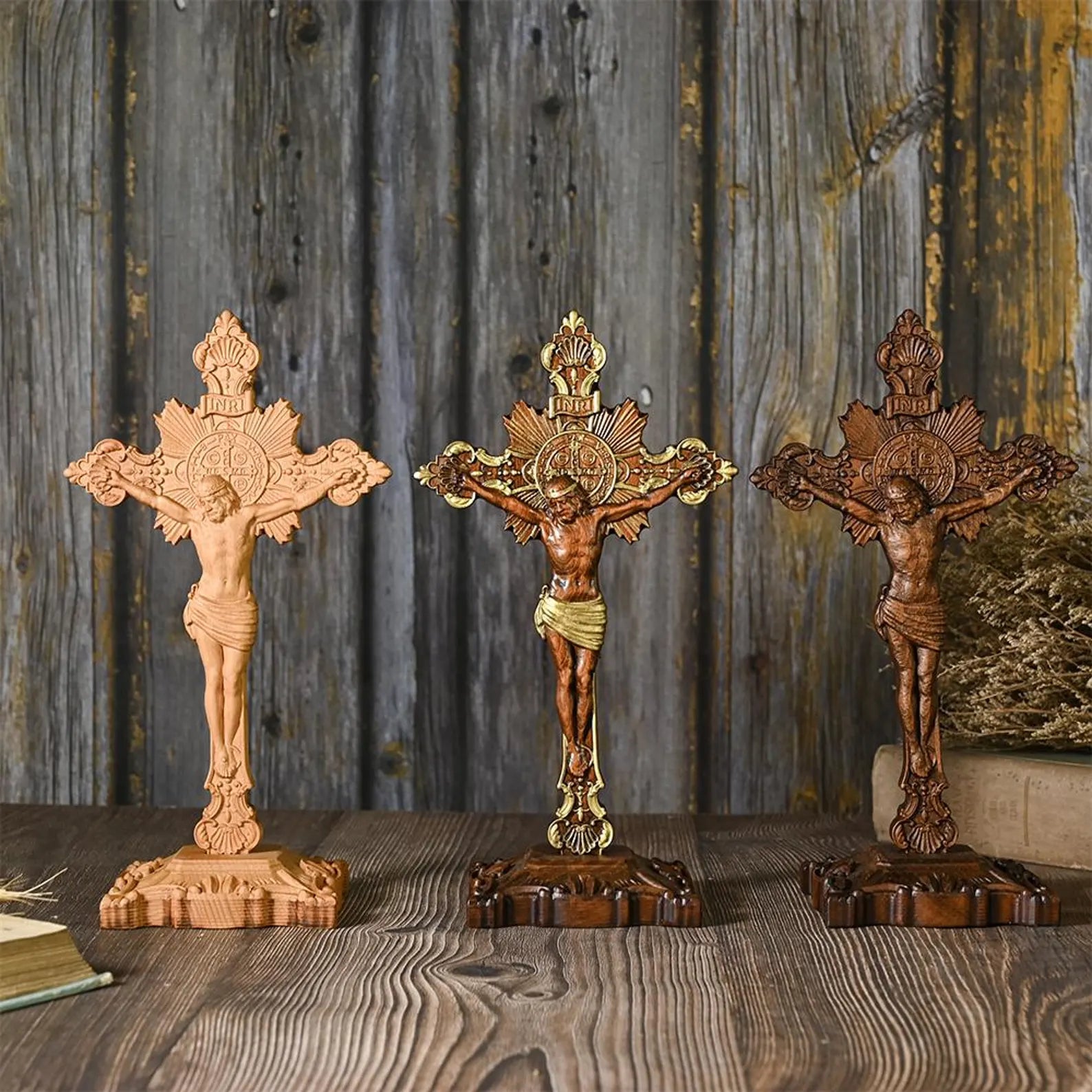 Cruz Exorcista de São Bento - Sagrado Tesouro