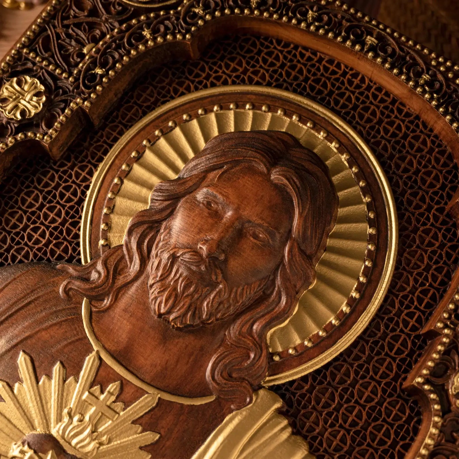 Sagrado Coração de Jesus em Madeira - Sagrado Tesouro