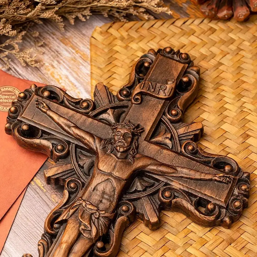 Crucifixo de Madeira Jesus Cristo - Sagrado TEsouro