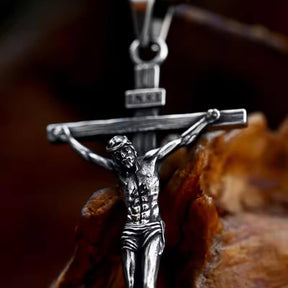 Colar Jesus Cristo Crucificado Prata - Sagrado Tesouro