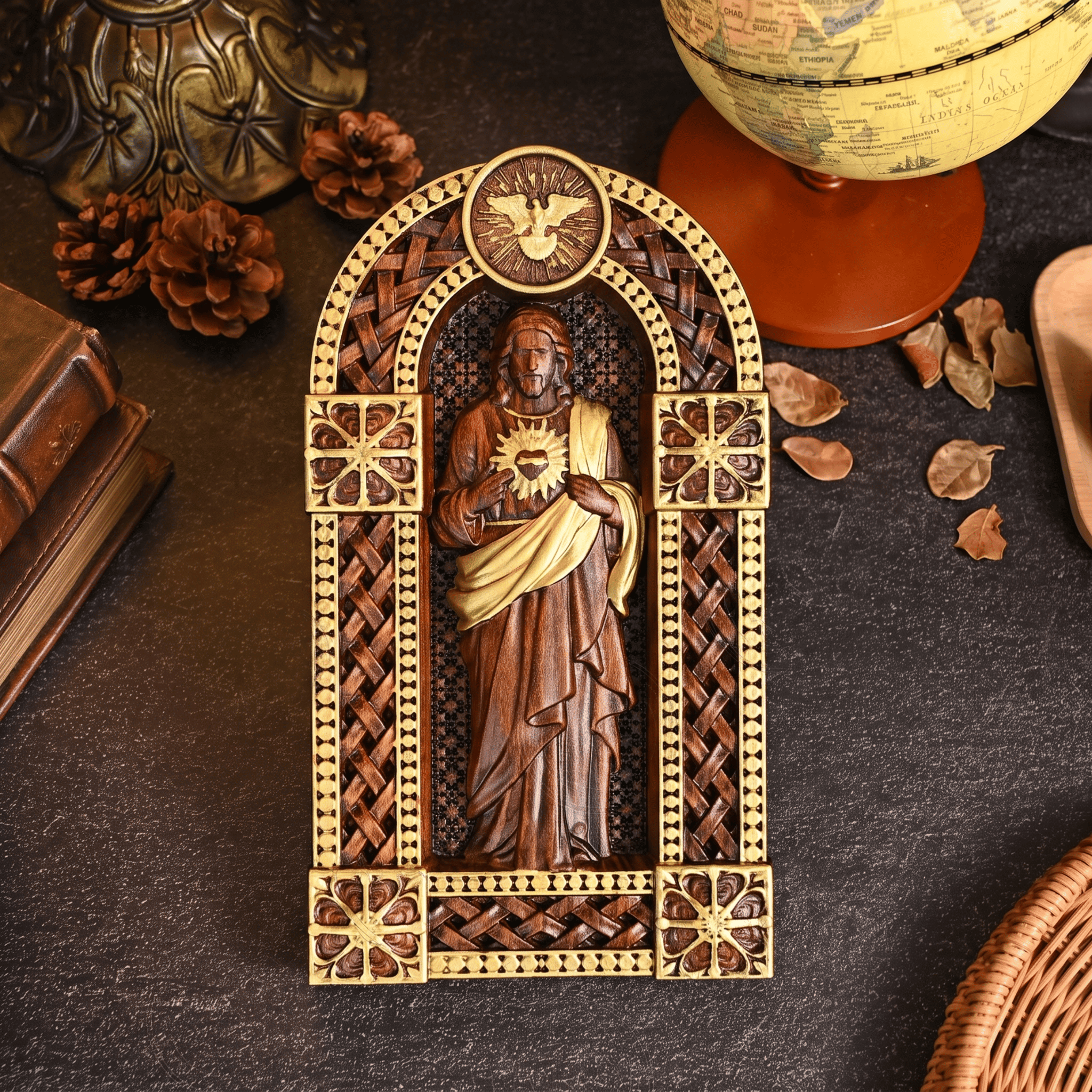 Oratório Sagrado Coração de Jesus em Madeira - Sagrado Tesouro