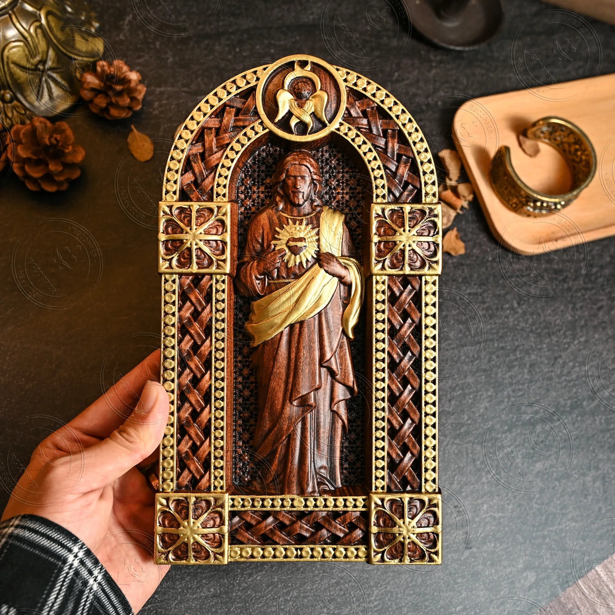 Sagrado Coração de Jesus em Madeira - Sagrado Tesouro
