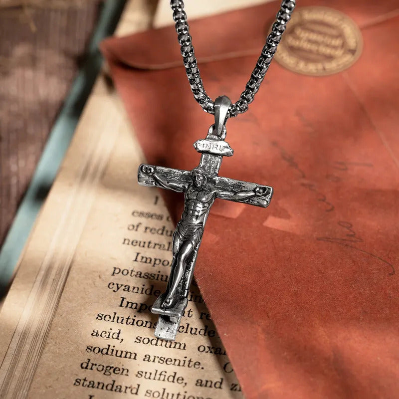 Colar Crucifixo Jesus Cristo - A Crucificação